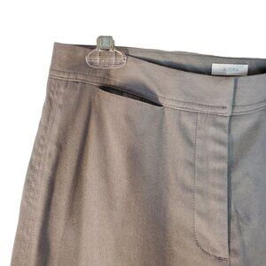 Liz Claiborne Gray Pants Stretch Straight Leg Audra Contour Waist Womens 8 NWT
